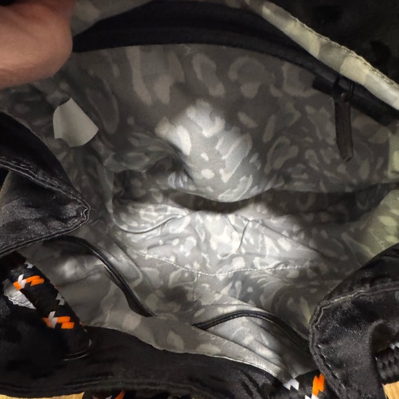 Aimee Kestenberg Sky High Leopard Pring Black Backpack - Picture 3 of 6